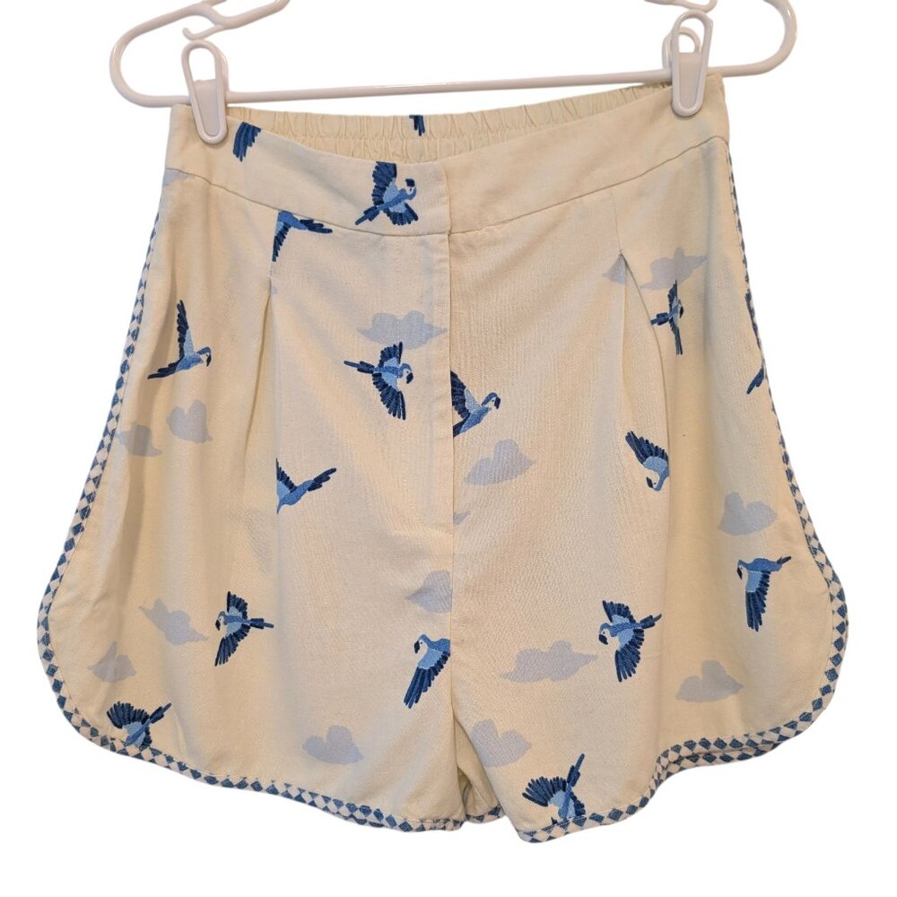 Farm Rio Womens Size M White Blue Tropical Parrots Linen Blend High Rise Shorts
